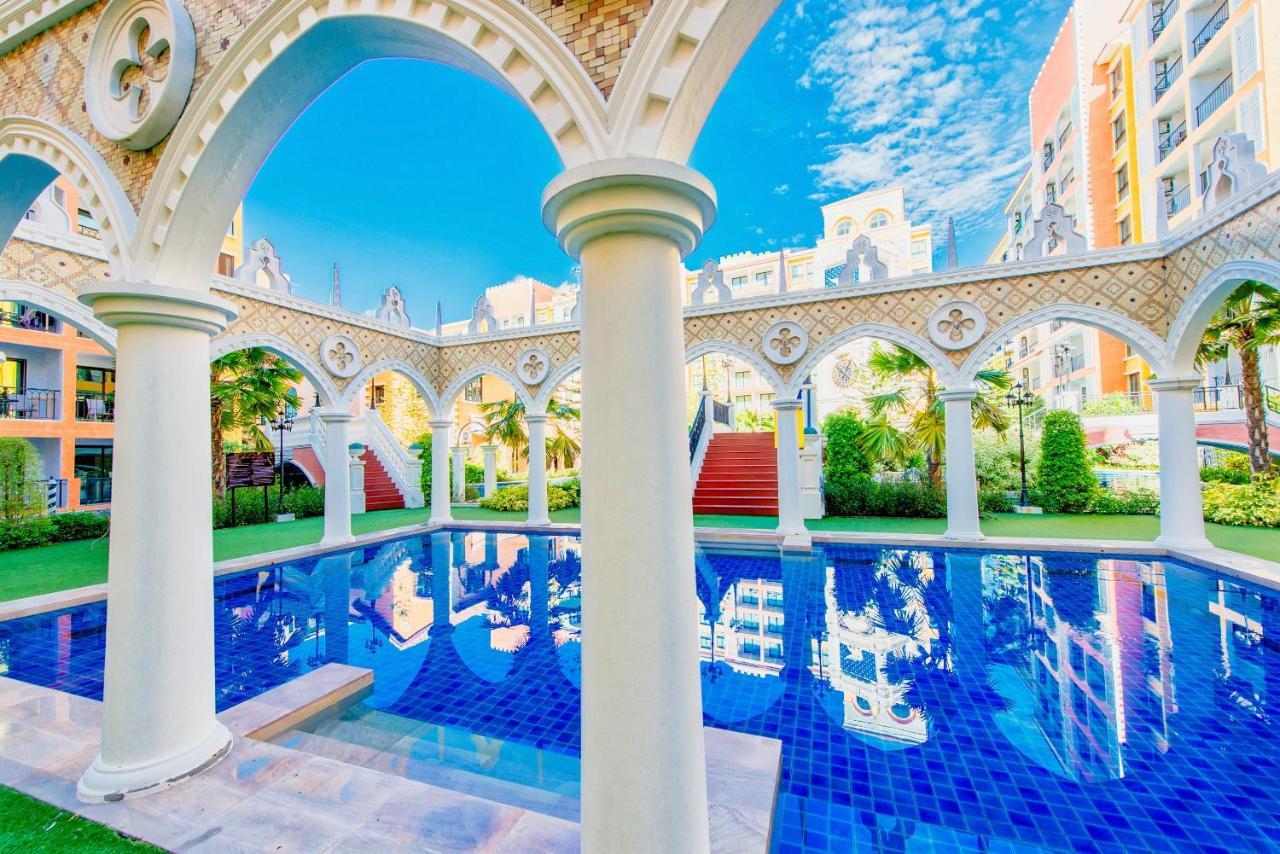 Venetian Residence Джомтиен Бийч Екстериор снимка