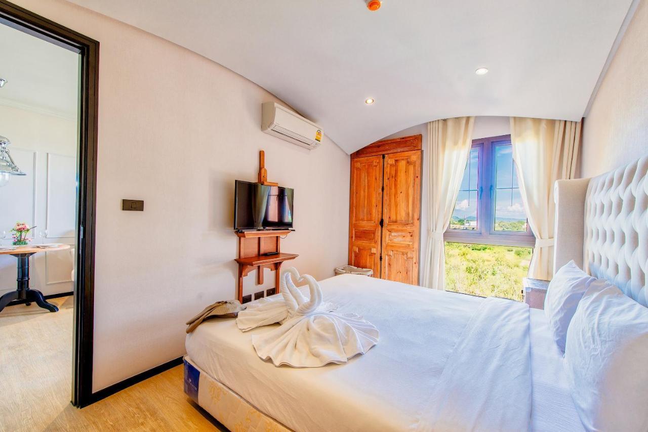 Venetian Residence Джомтиен Бийч Екстериор снимка